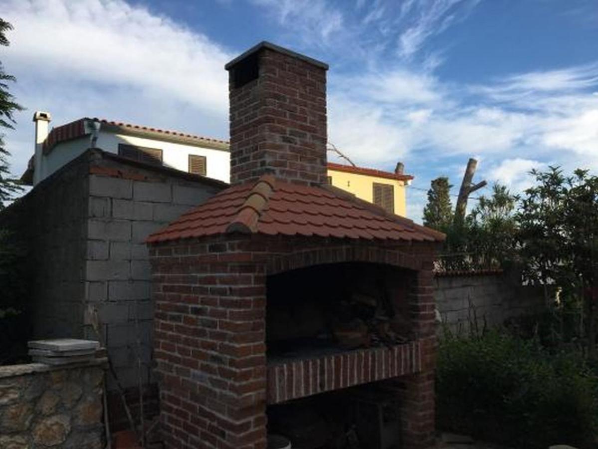 Holiday Apartment Lungomare Привлака Екстериор снимка