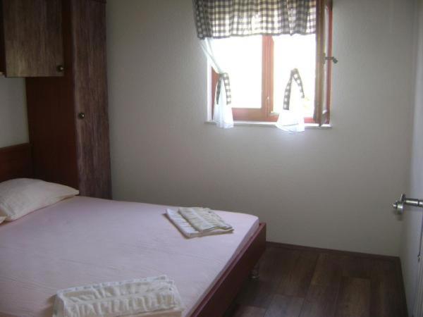 Holiday Apartment Lungomare Привлака Екстериор снимка