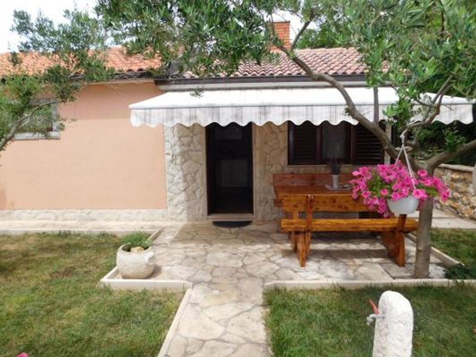 Holiday Apartment Lungomare Привлака Екстериор снимка
